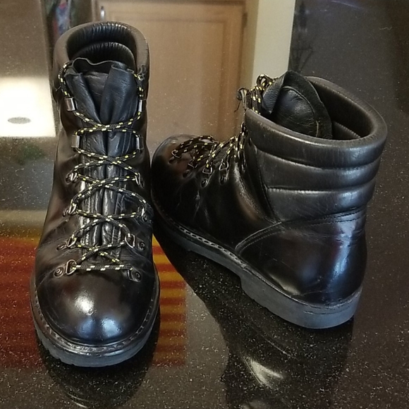 Tony Yong Shoes - Women Custom Tony Yong Boot